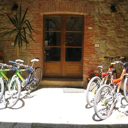 Azienda Agrituristica Podere Pratovecchio * Siena