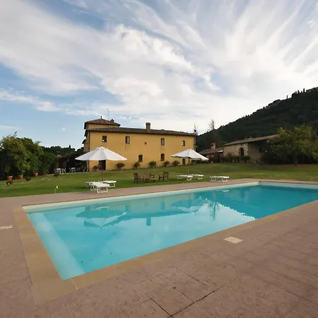 Azienda Agrituristica Podere Pratovecchio *